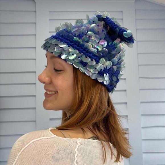 Vintage Accessories - Vintage 60s Pailettes Sequin Crochet Wool Pixie Cap Hat